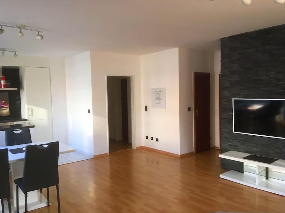 4 Zimmer Wohnung Mit 6 Betten Nahe Hamburg Glinde  Dış mekan fotoğraf
